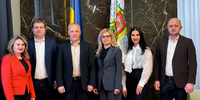 A delegation from Chisinau City Hall attends the 2nd REGIONAL Forum in Chernivtsi