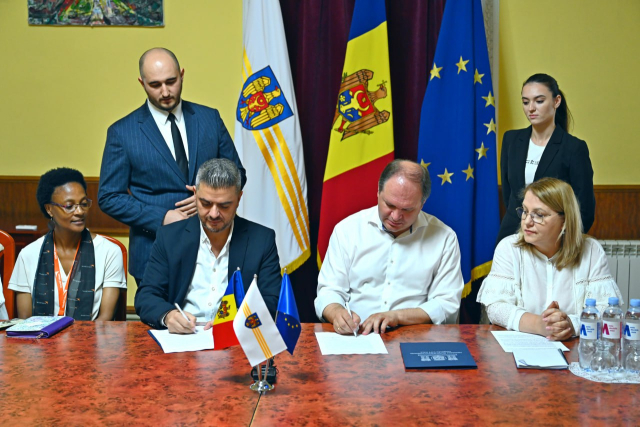 Primăria Chișinău a semnat un Memorandum de colaborare cu organizația World Vision