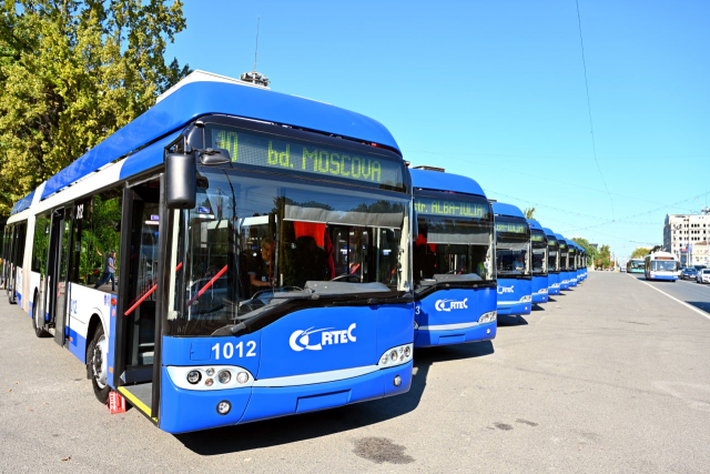   Запуск на маршруты 10 троллейбусов Ganz Solaris Trollino 18