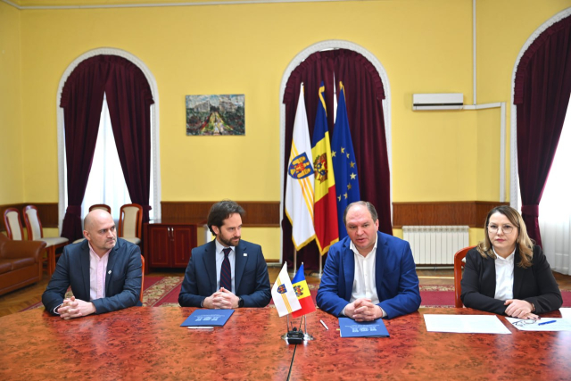 Примэрия муниципия Кишинэу и организация „People in Need” Молдова подписали соглашение о сотрудничестве