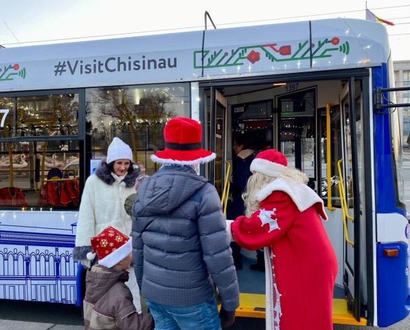  Extension of the special tourist trolleybus route "Get to know the city together with Santa Claus"
