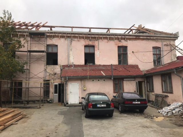 Anchetă de serviciu privind reconstrucţia imobilului din str. Cojocarilor, 9, sediul Societăţii Invalizilor din Moldova