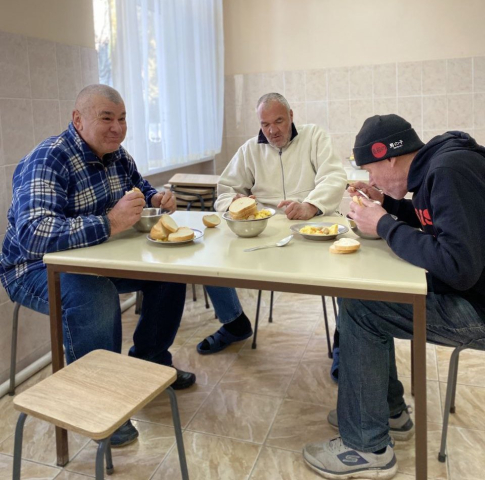 В муниципальном центре для бездомных в настоящее время проживают 44 человека