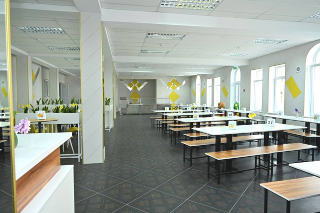 Inaugurarea oficială a blocului alimentar din cadrul Liceului Teoretic cu profil de arte „Elena Alistar”, după finalizarea construcției capitale
