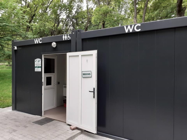 Modern functional toilets in the capital's parks

