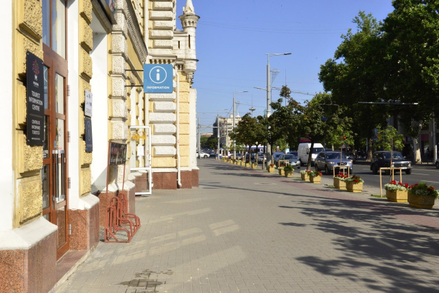 Chisinau Local Public Administration has infrastructure projects for alternative transport on its agenda


