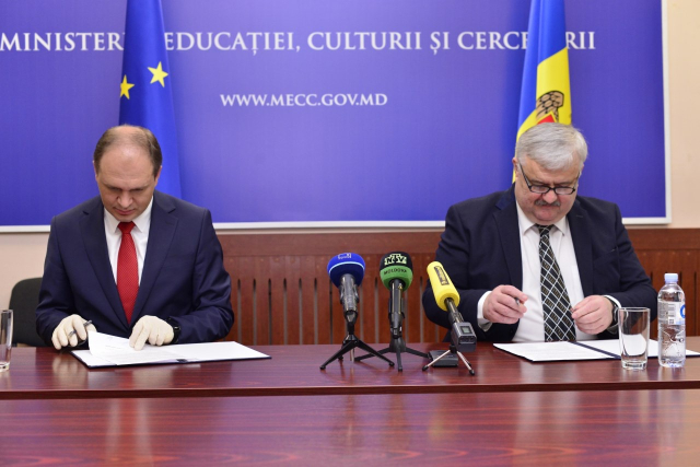 Chisinau City Hall and the Ministry of Education, Culture and Research signed a Memorandum of Cooperation in the field of distance learning

