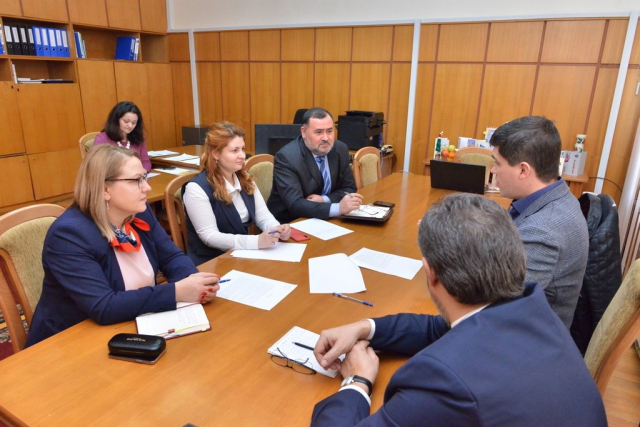 The water quality in the municipal institutions of education and health is a priority of the local public administration Chisinau' s authorities

