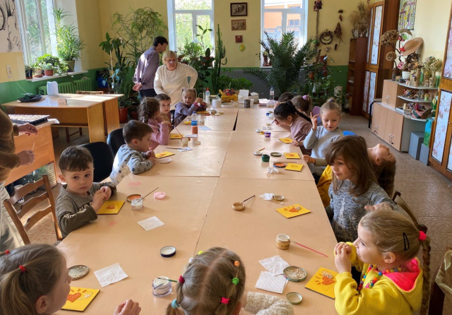 Deputy Mayor Angela Cutasevici, together with representatives of the German Embassy in Chisinau visited CCYN GREEN GATE, the children's day camp 